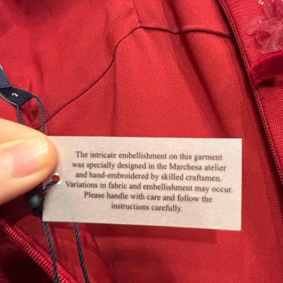 NWT Marchesa Notte Red Floral Appliqué Embellished Fit to Flare Dress Size 2 - Picture 7 of 10